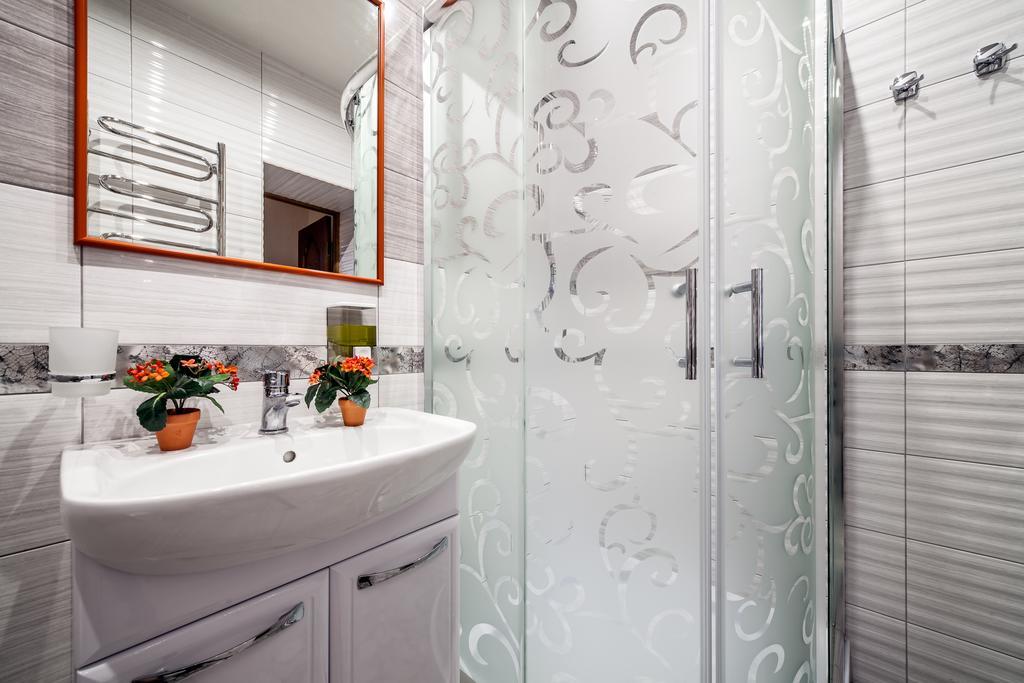Modern 2Br Apartment In Central Lviv Kültér fotó
