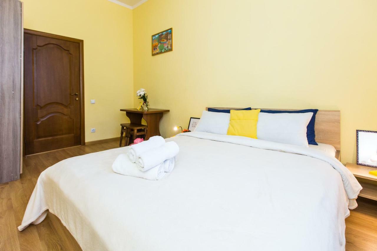 Modern 2Br Apartment In Central Lviv Kültér fotó