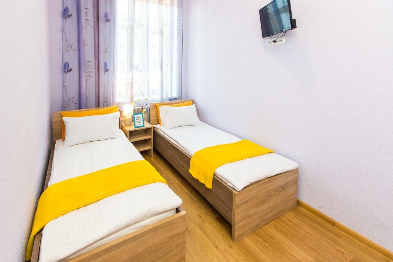 Modern 2Br Apartment In Central Lviv Kültér fotó