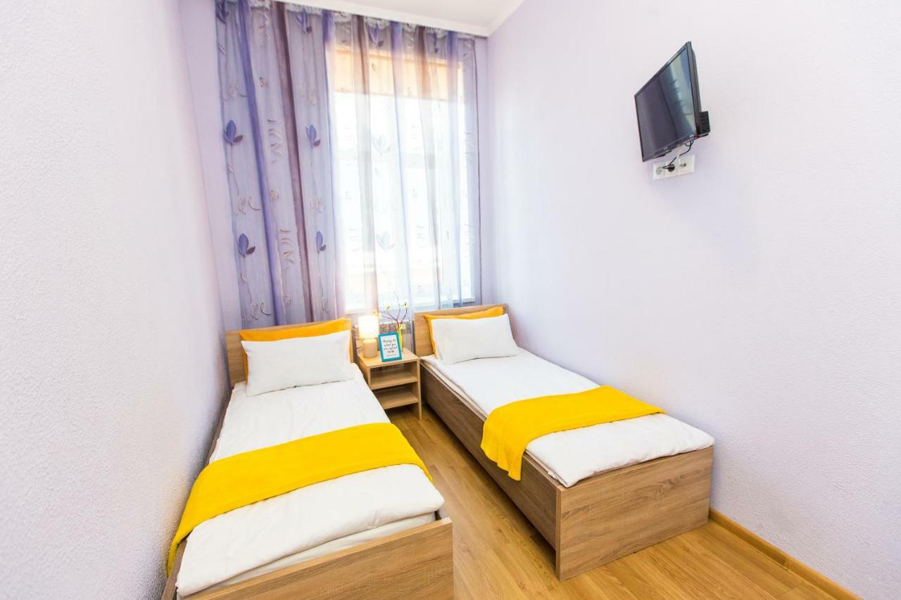 Modern 2Br Apartment In Central Lviv Kültér fotó