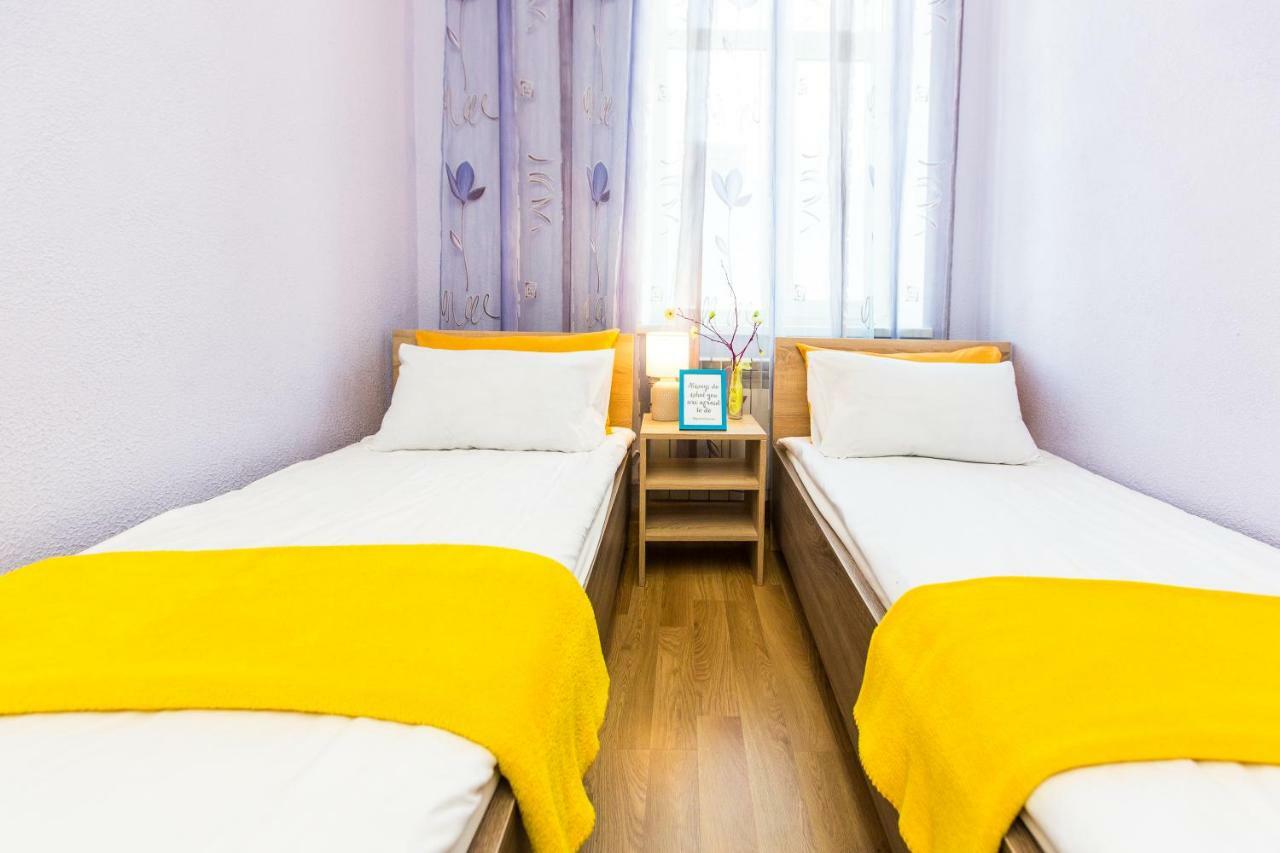 Modern 2Br Apartment In Central Lviv Kültér fotó