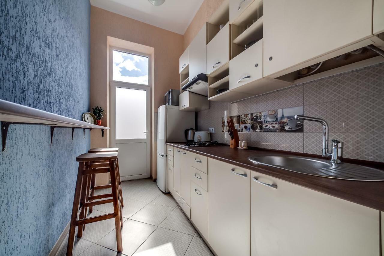 Modern 2Br Apartment In Central Lviv Kültér fotó